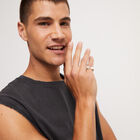 Square‑shape ring